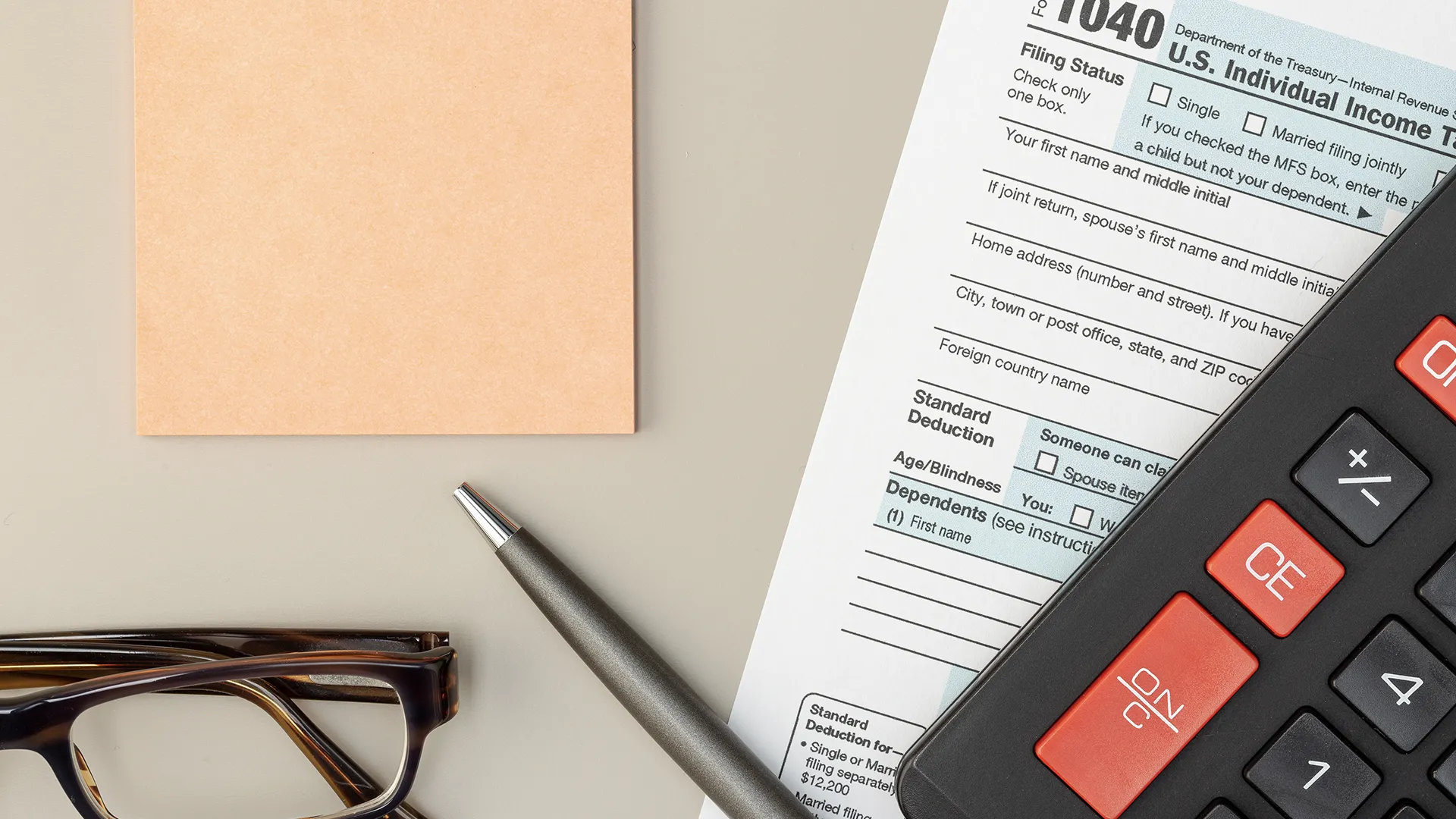 IRS encourages employers to electronically file payroll tax returns